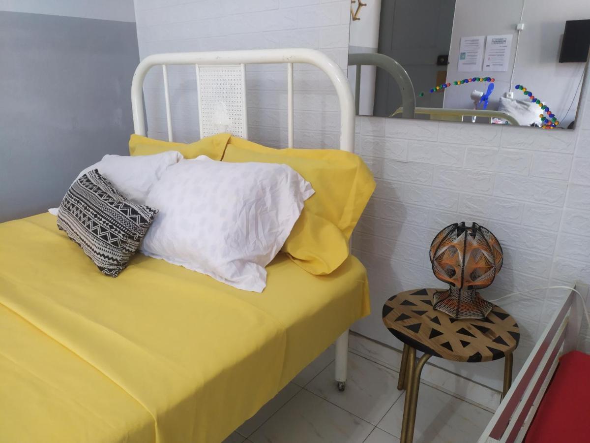 In The Heart Of Praia - Family B&B Buitenkant foto